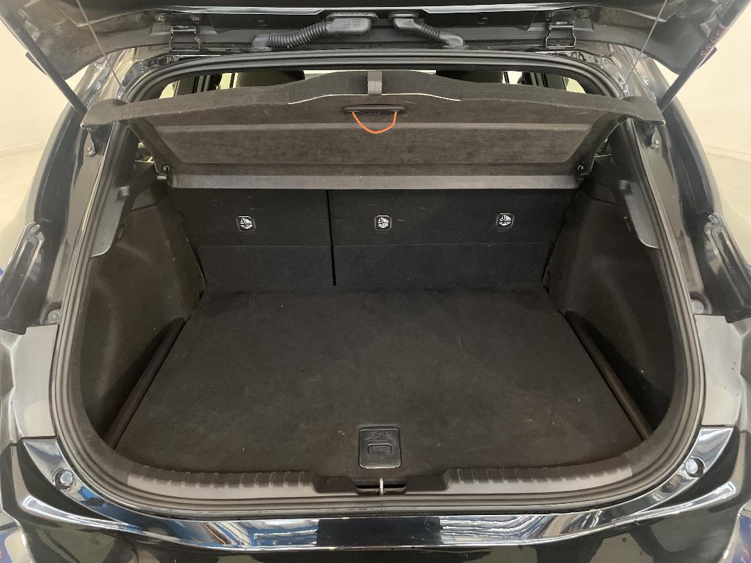 Photo '14' of Toyota Corolla