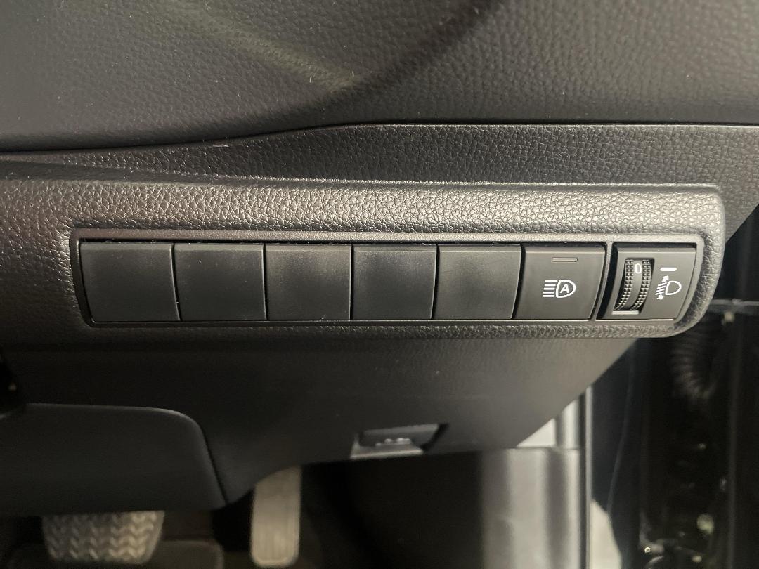 Photo '25' of Toyota Corolla