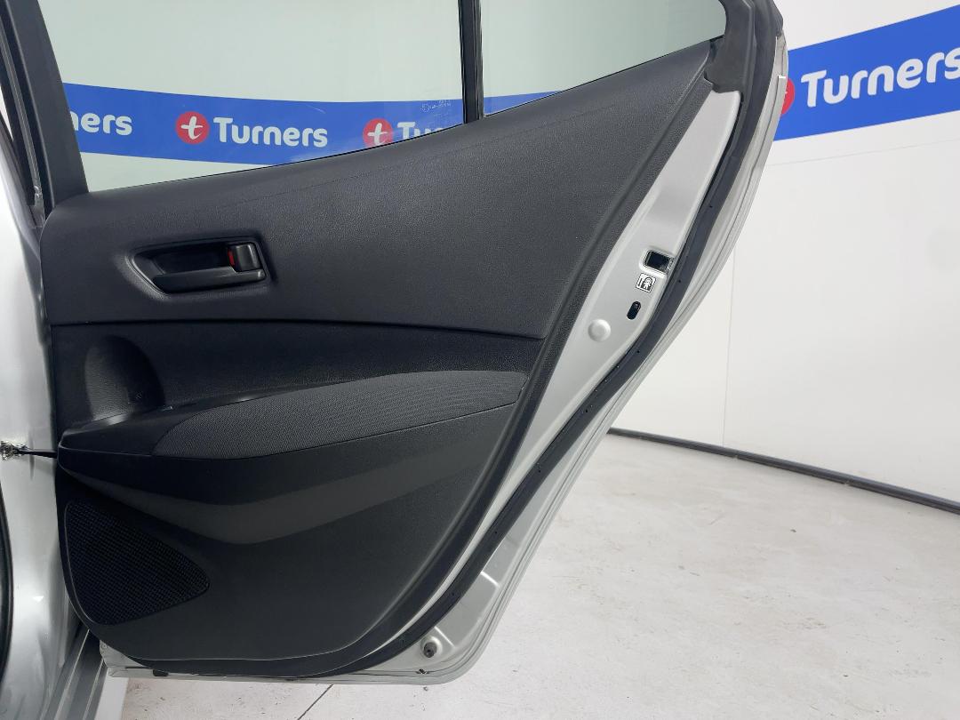 Photo '19' of Toyota Corolla