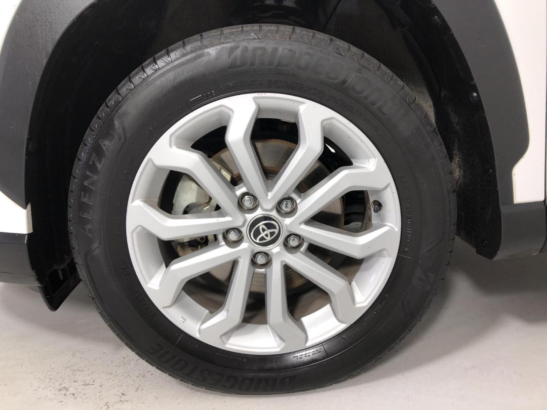 Photo '10' of Toyota Corolla Cross