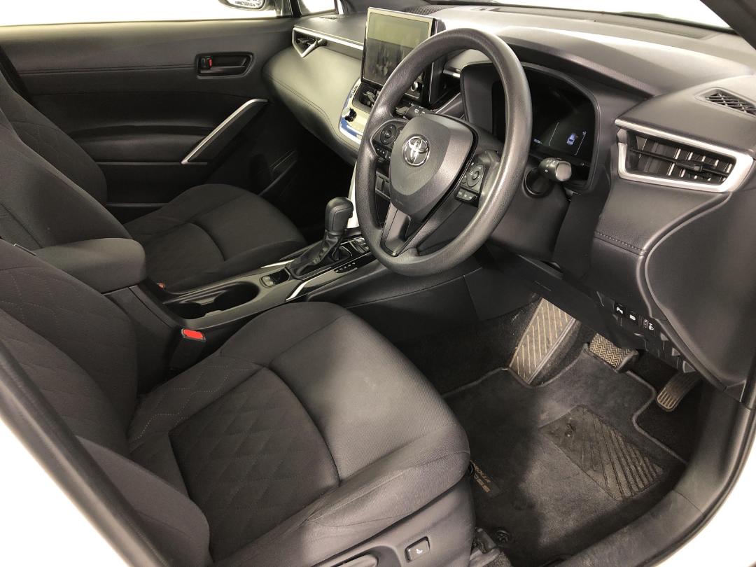 Photo '16' of Toyota Corolla Cross