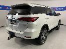Thumbnail '7' of Toyota Fortuner