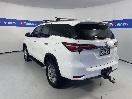 Thumbnail '5' of Toyota Fortuner