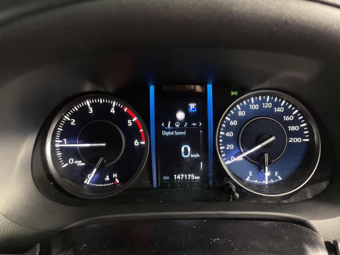 Photo '21' of Toyota Fortuner Photo '21' of Toyota Fortuner