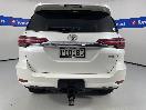 Thumbnail '6' of Toyota Fortuner