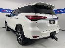 Thumbnail '5' of Toyota Fortuner
