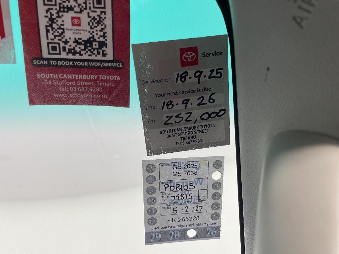 Photo '30' of Toyota Fortuner