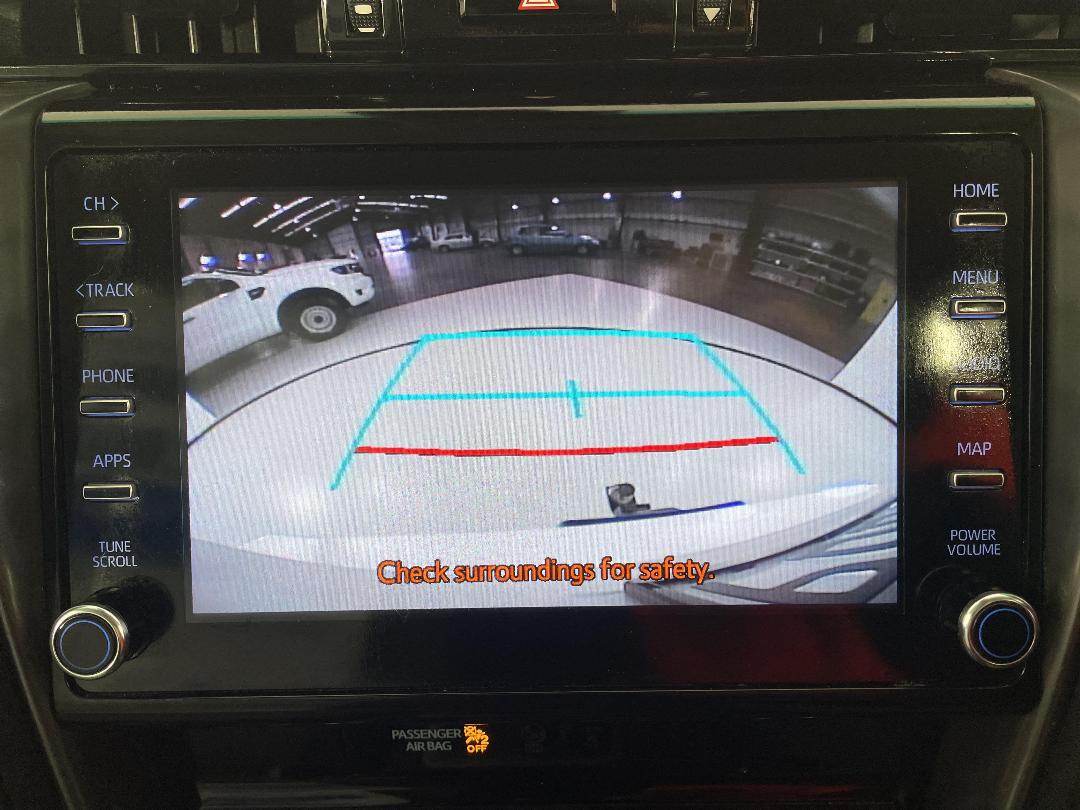 Photo '29' of Toyota Fortuner