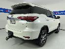 Thumbnail '7' of Toyota Fortuner