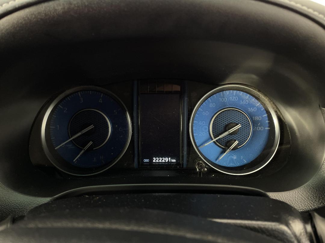 Photo '21' of Toyota Fortuner