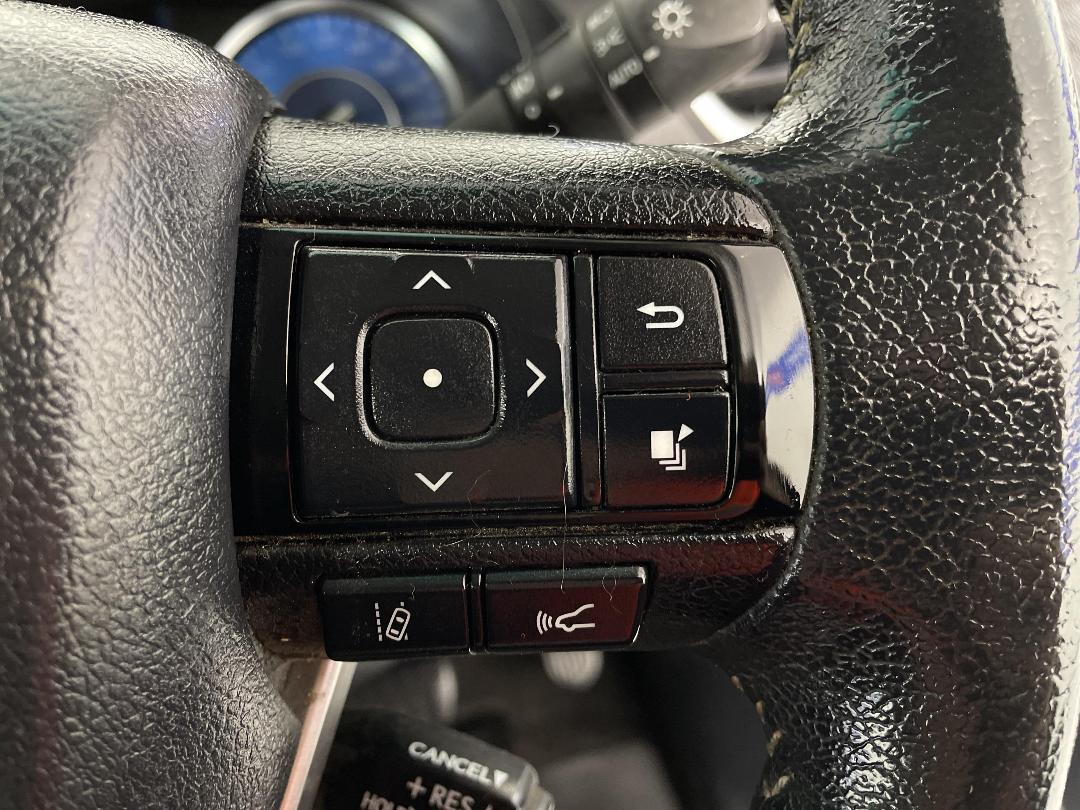 Photo '25' of Toyota Fortuner