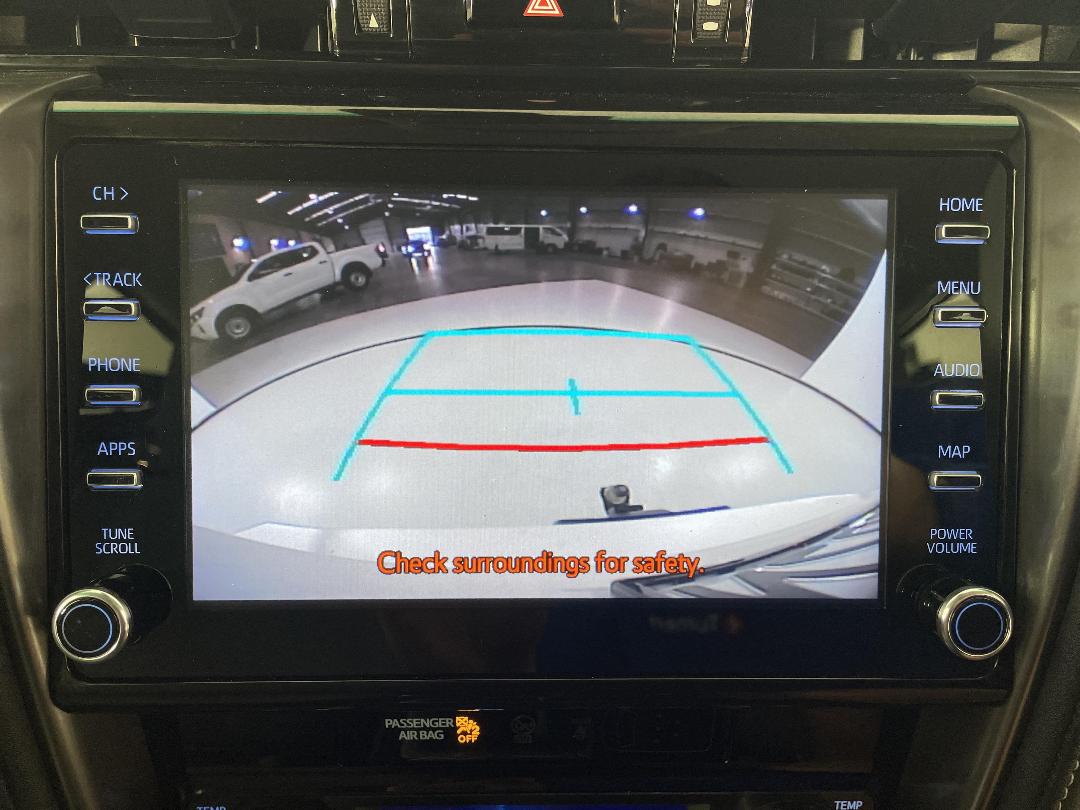 Photo '27' of Toyota Fortuner