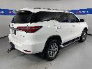 Thumbnail '7' of Toyota Fortuner
