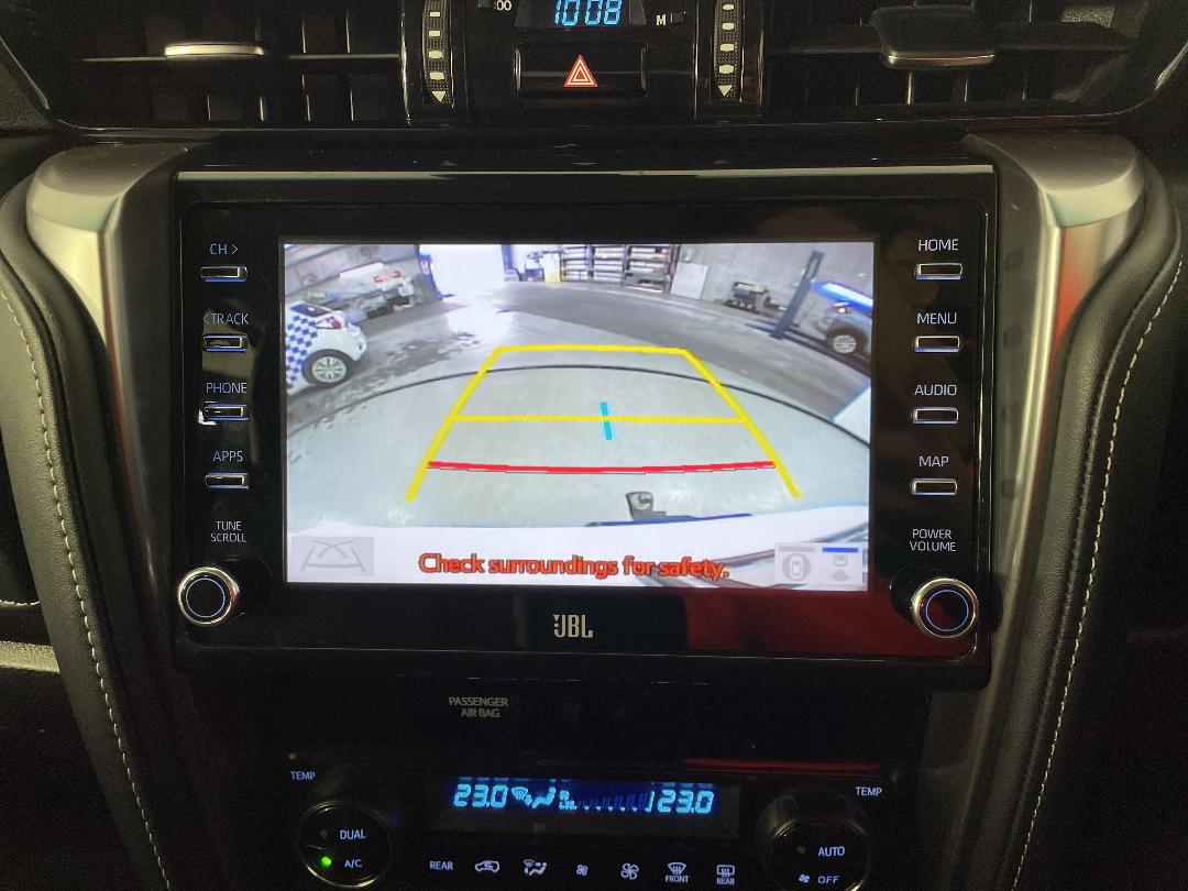 Photo '29' of Toyota Fortuner