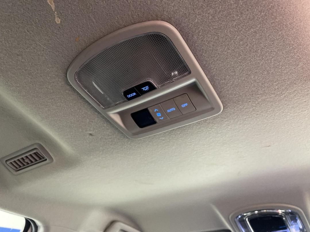 Photo '39' of Toyota Fortuner