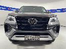 Thumbnail '2' of Toyota Fortuner