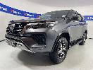 Thumbnail '4' of Toyota Fortuner