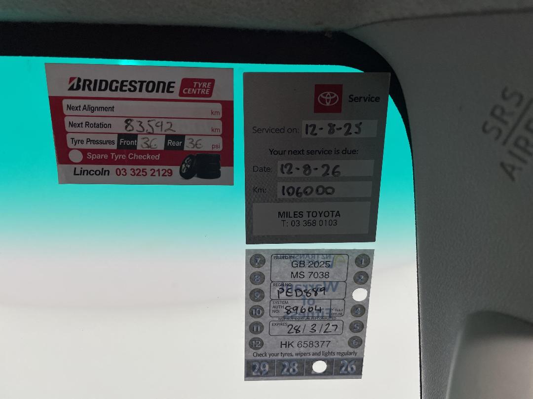 Photo '30' of Toyota Fortuner