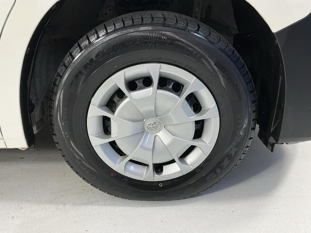 Photo '9' of Toyota Hiace Photo '9' of Toyota Hiace