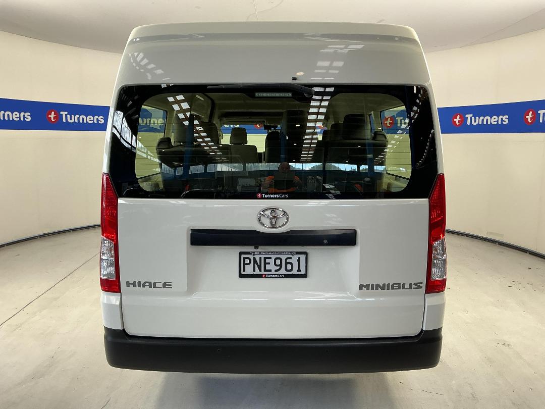 Photo '6' of Toyota Hiace Photo '6' of Toyota Hiace