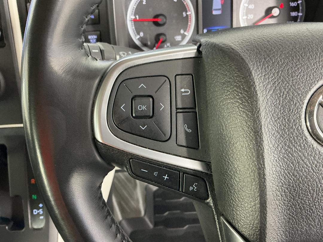 Photo '22' of Toyota Hiace Photo '22' of Toyota Hiace