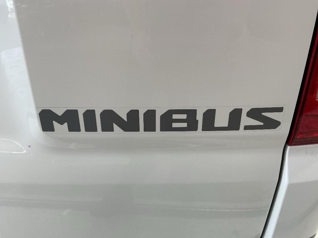 Photo '28' of Toyota Hiace Photo '28' of Toyota Hiace