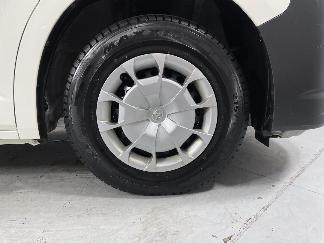 Photo '9' of Toyota Hiace