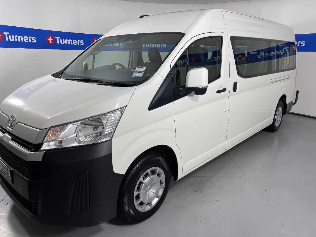 Photo '4' of Toyota Hiace