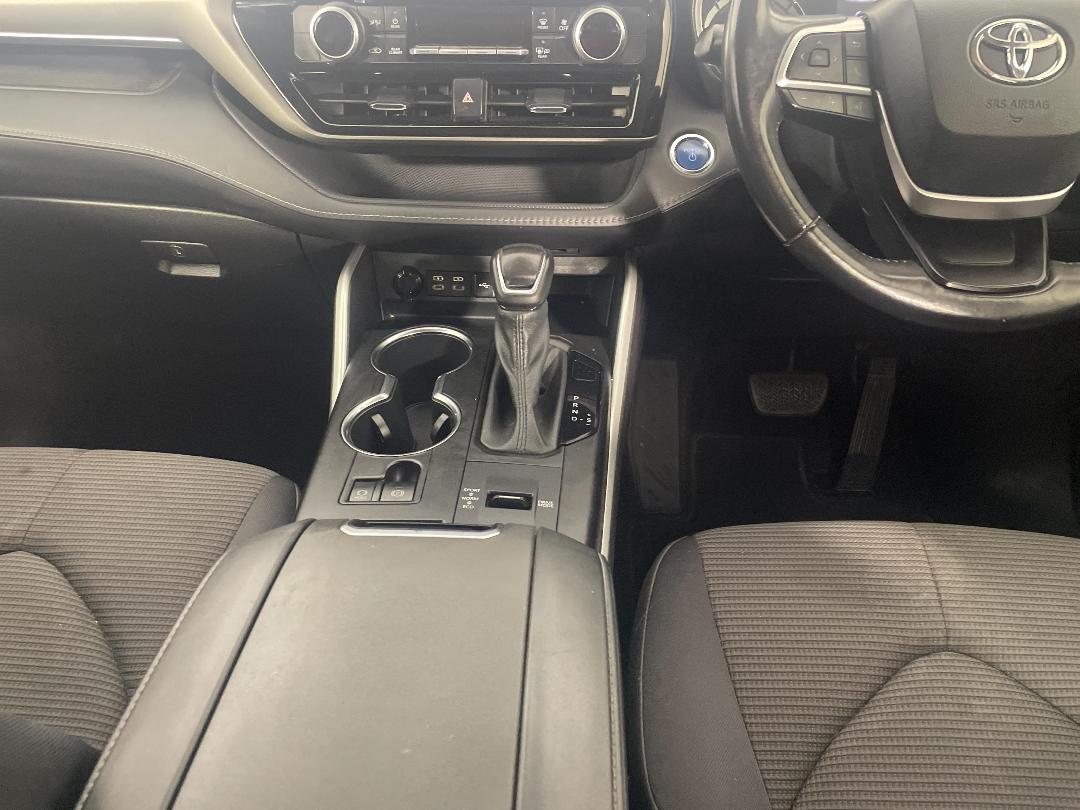 Photo '18' of Toyota Highlander