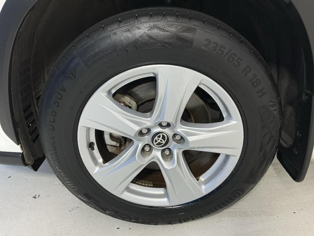 Photo '10' of Toyota Highlander Photo '10' of Toyota Highlander