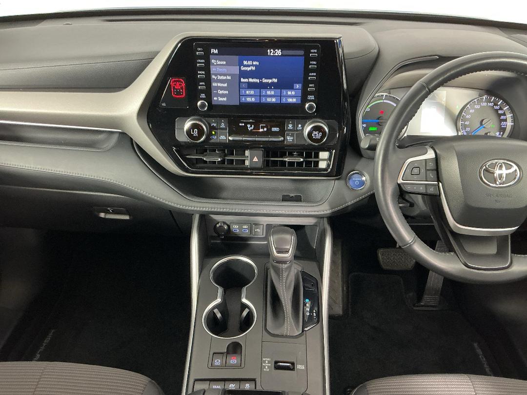 Photo '18' of Toyota Highlander Photo '18' of Toyota Highlander