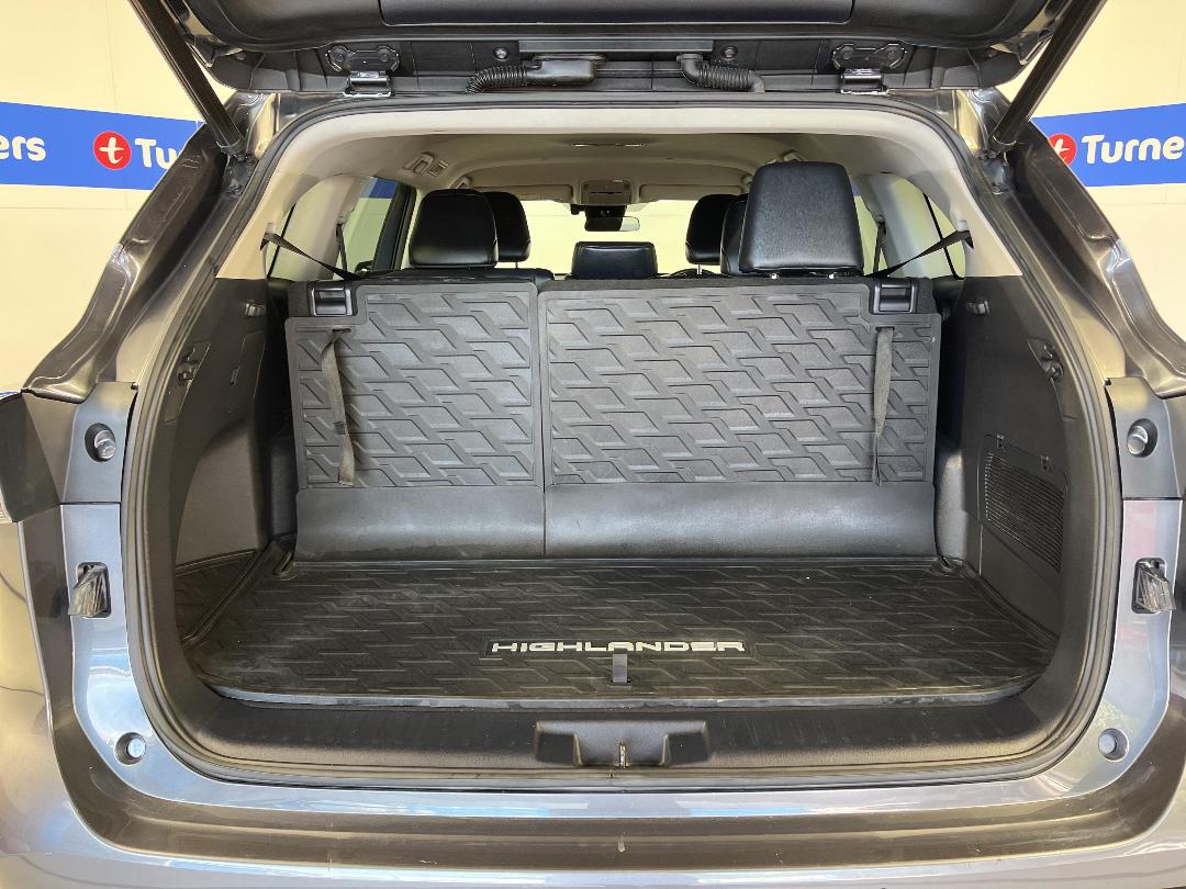 Photo '14' of Toyota Highlander