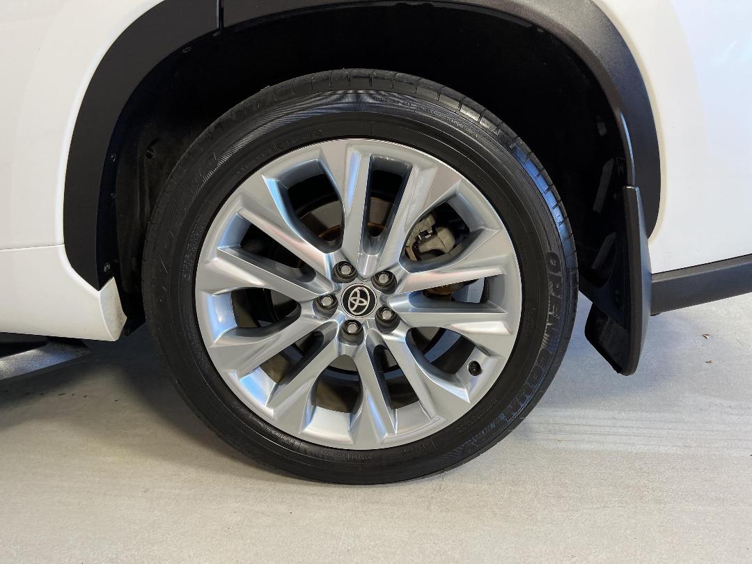 Photo '11' of Toyota Highlander Photo '11' of Toyota Highlander