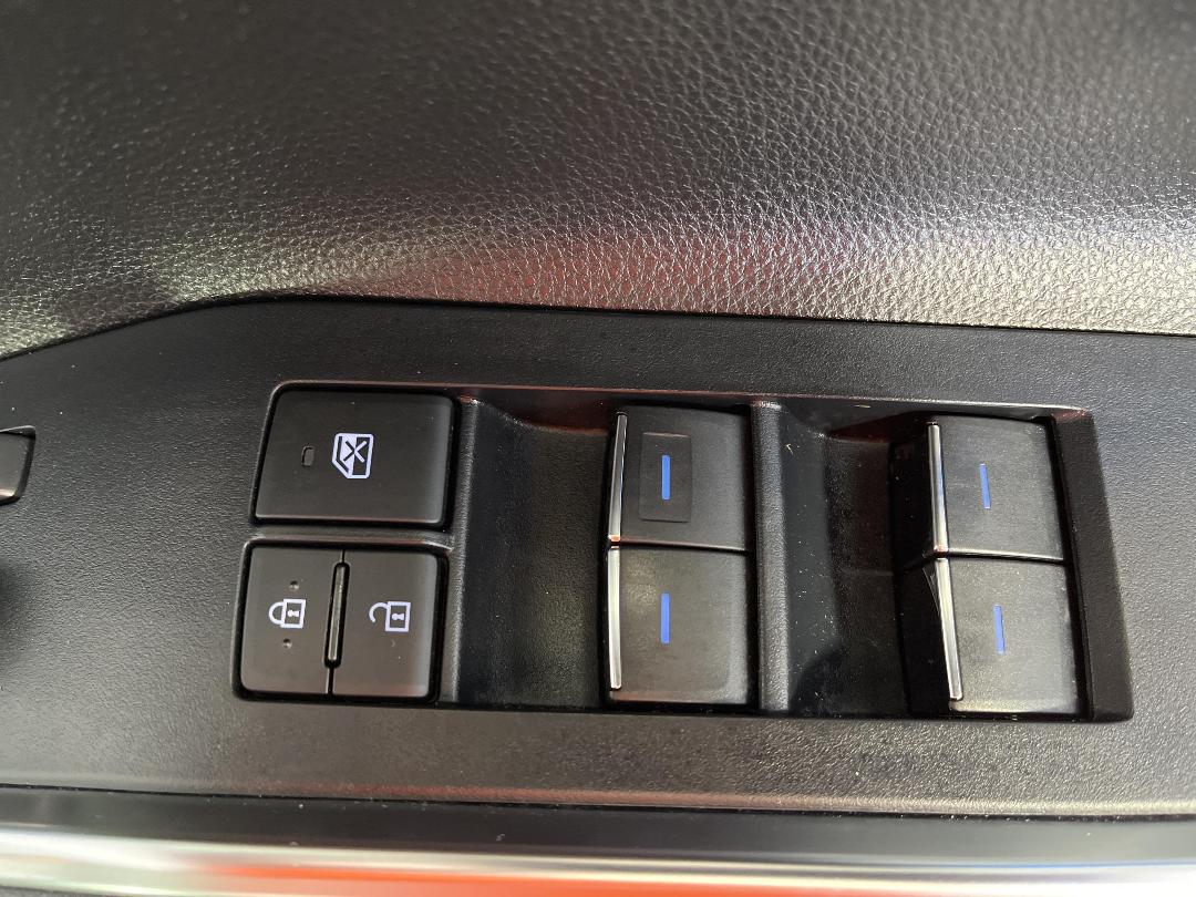 Photo '23' of Toyota Highlander Photo '23' of Toyota Highlander