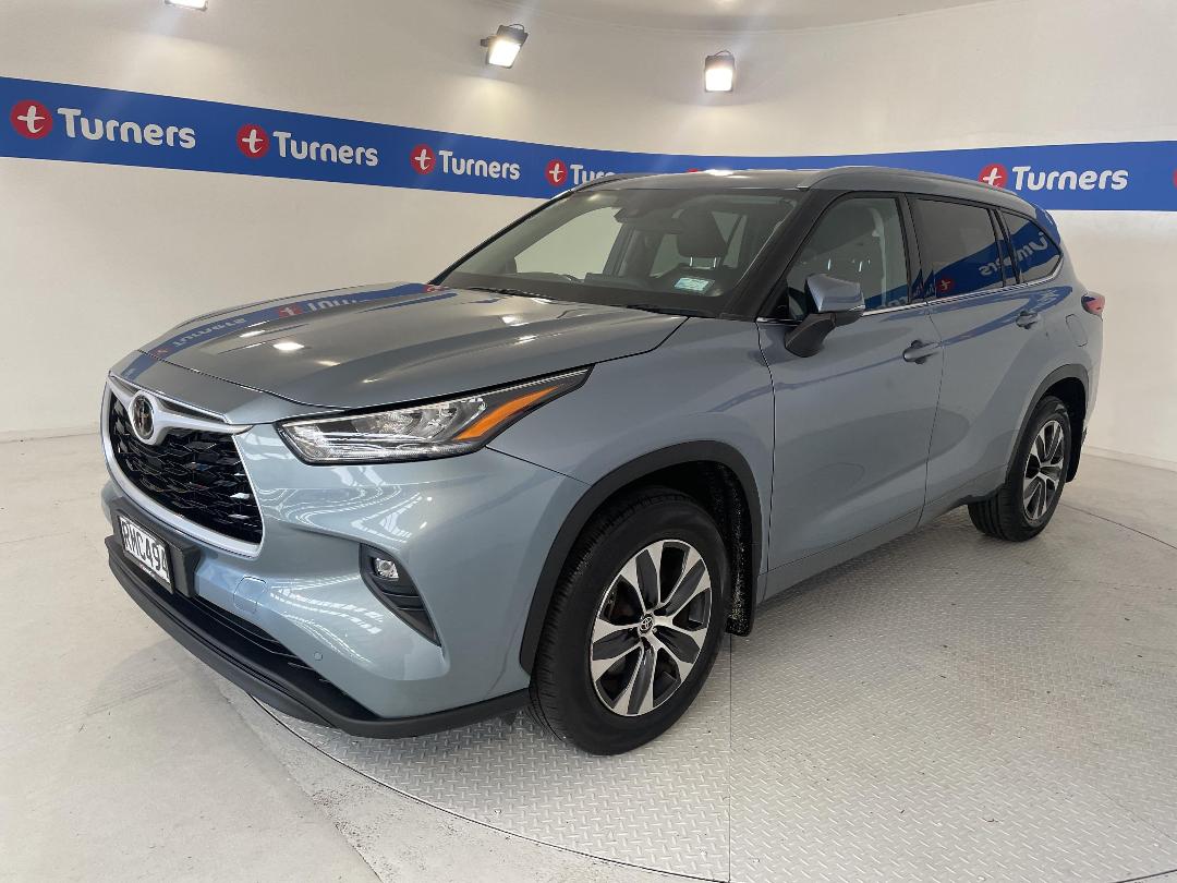 Photo '4' of Toyota Highlander Photo '4' of Toyota Highlander