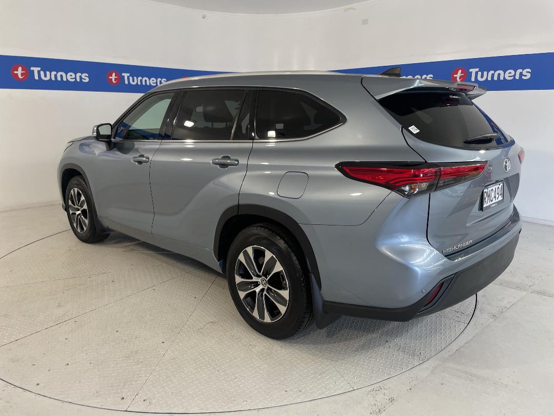 Photo '5' of Toyota Highlander Photo '5' of Toyota Highlander