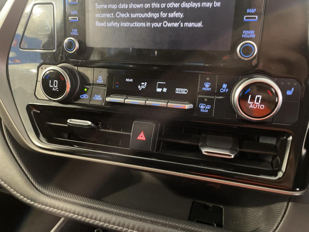 Photo '31' of Toyota Highlander Photo '31' of Toyota Highlander