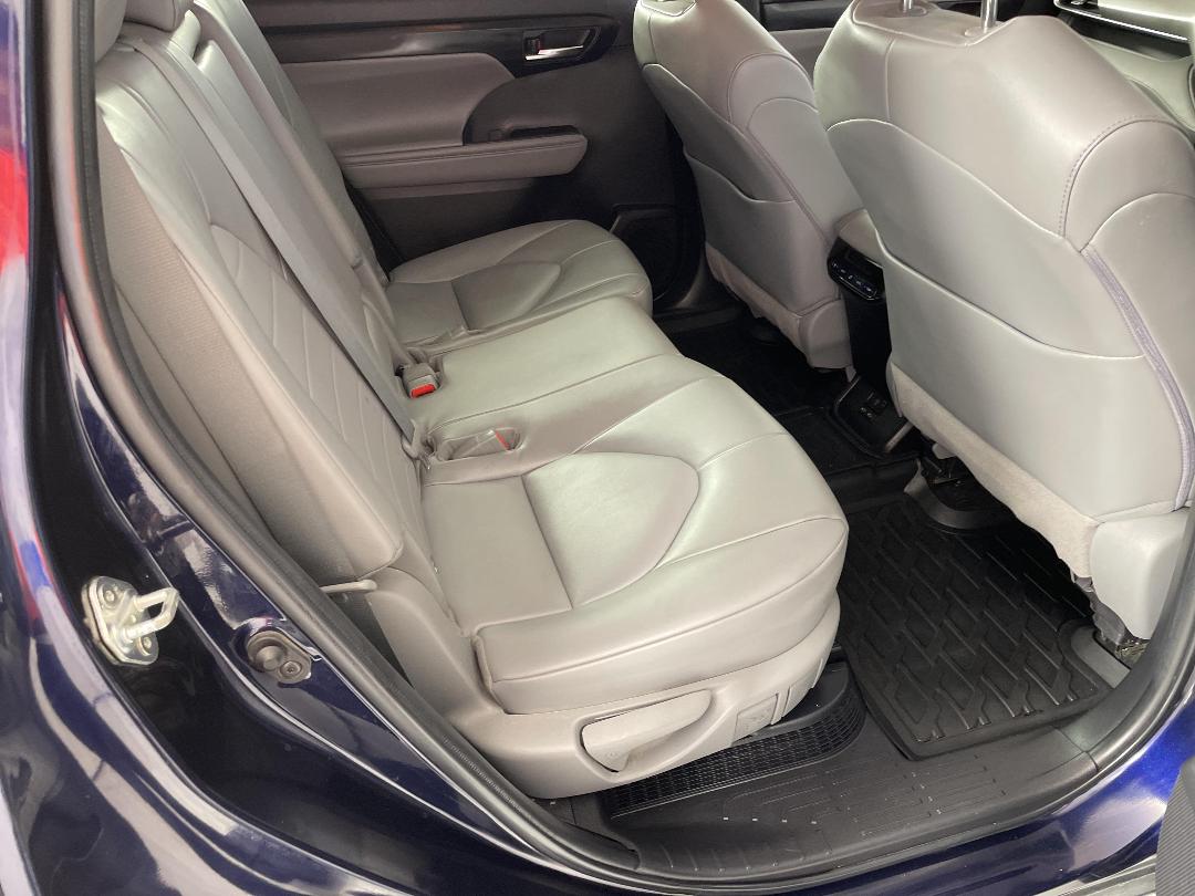 Photo '20' of Toyota Highlander