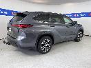 Thumbnail '7' of Toyota Highlander