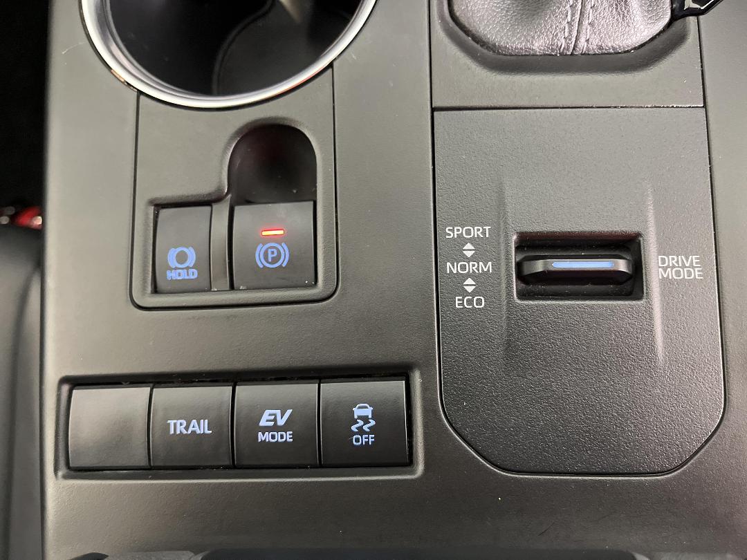 Photo '24' of Toyota Highlander Photo '24' of Toyota Highlander