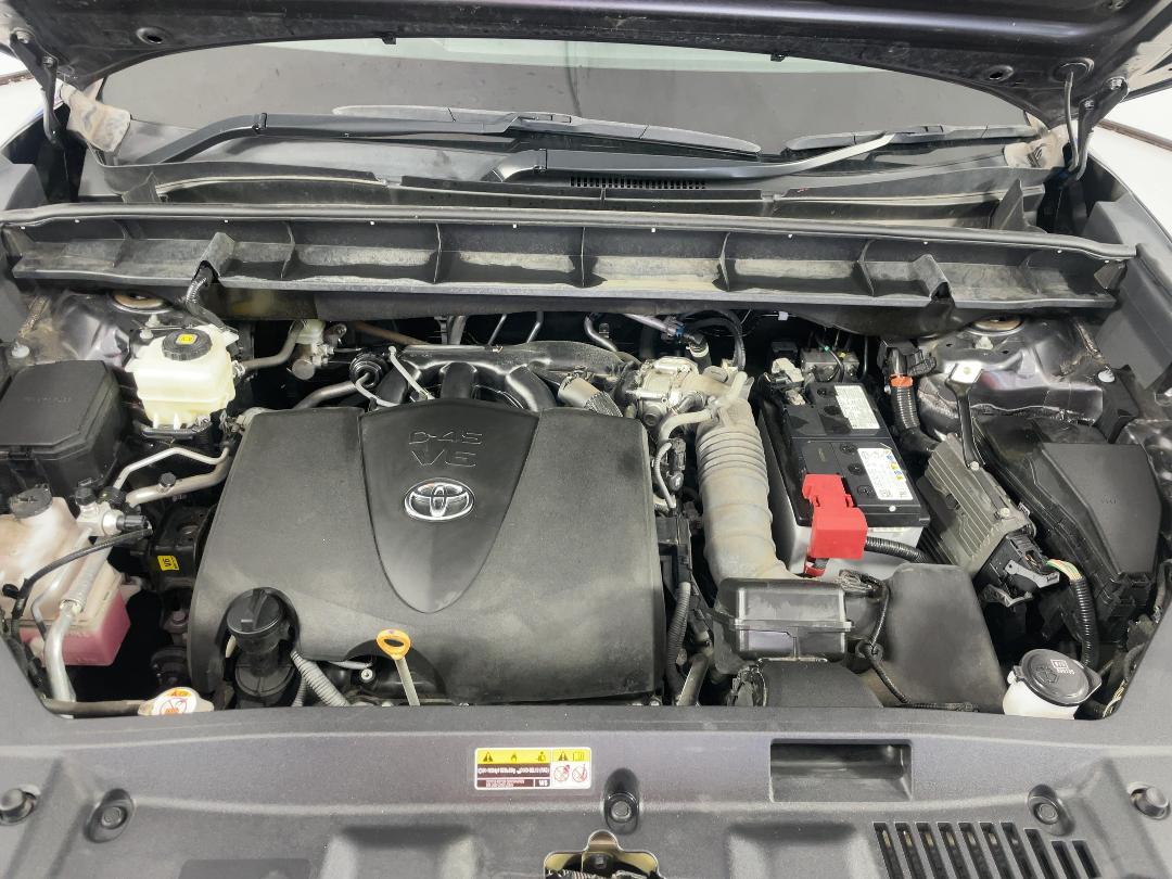 Photo '13' of Toyota Highlander