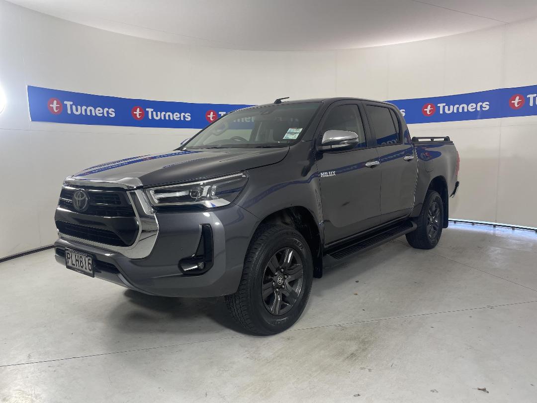 Photo '4' of Toyota Hilux