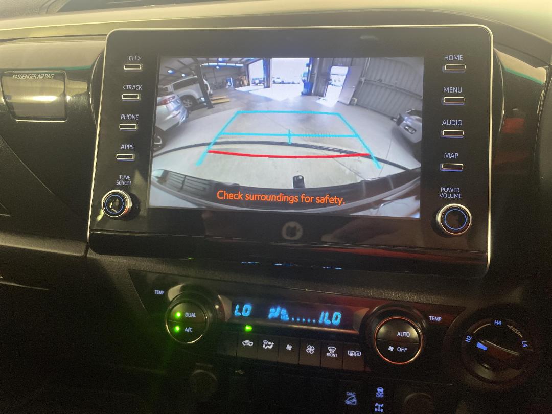 Photo '23' of Toyota Hilux