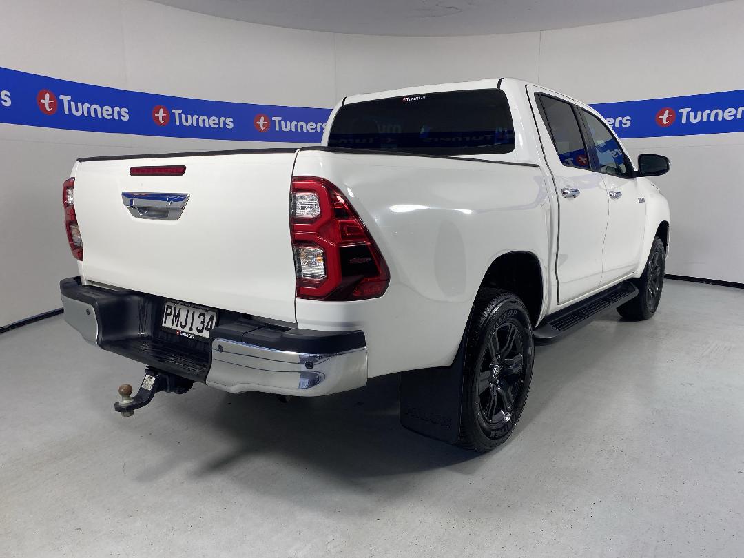 Photo '7' of Toyota Hilux