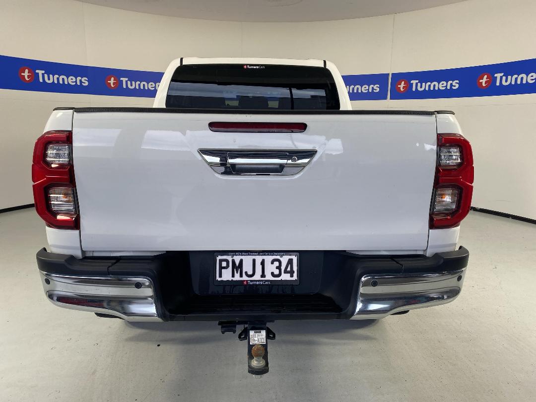 Photo '6' of Toyota Hilux