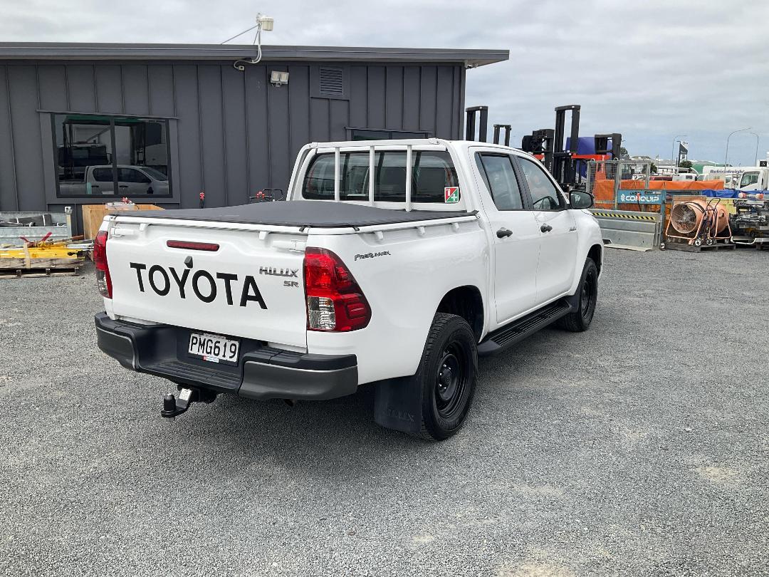 Photo '7' of Toyota Hilux