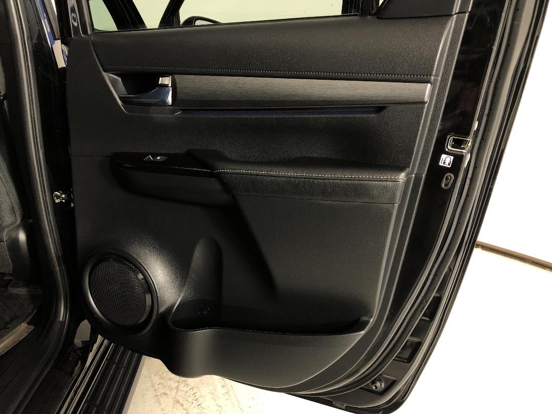 Photo '19' of Toyota Hilux