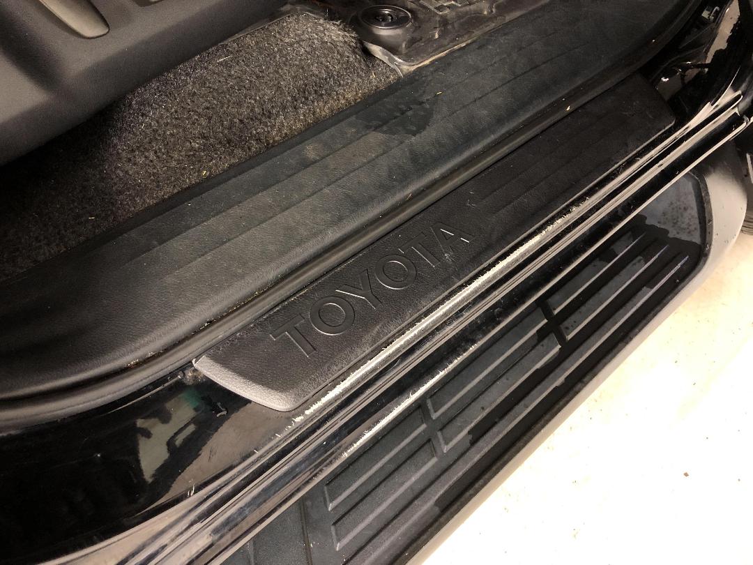 Photo '23' of Toyota Hilux