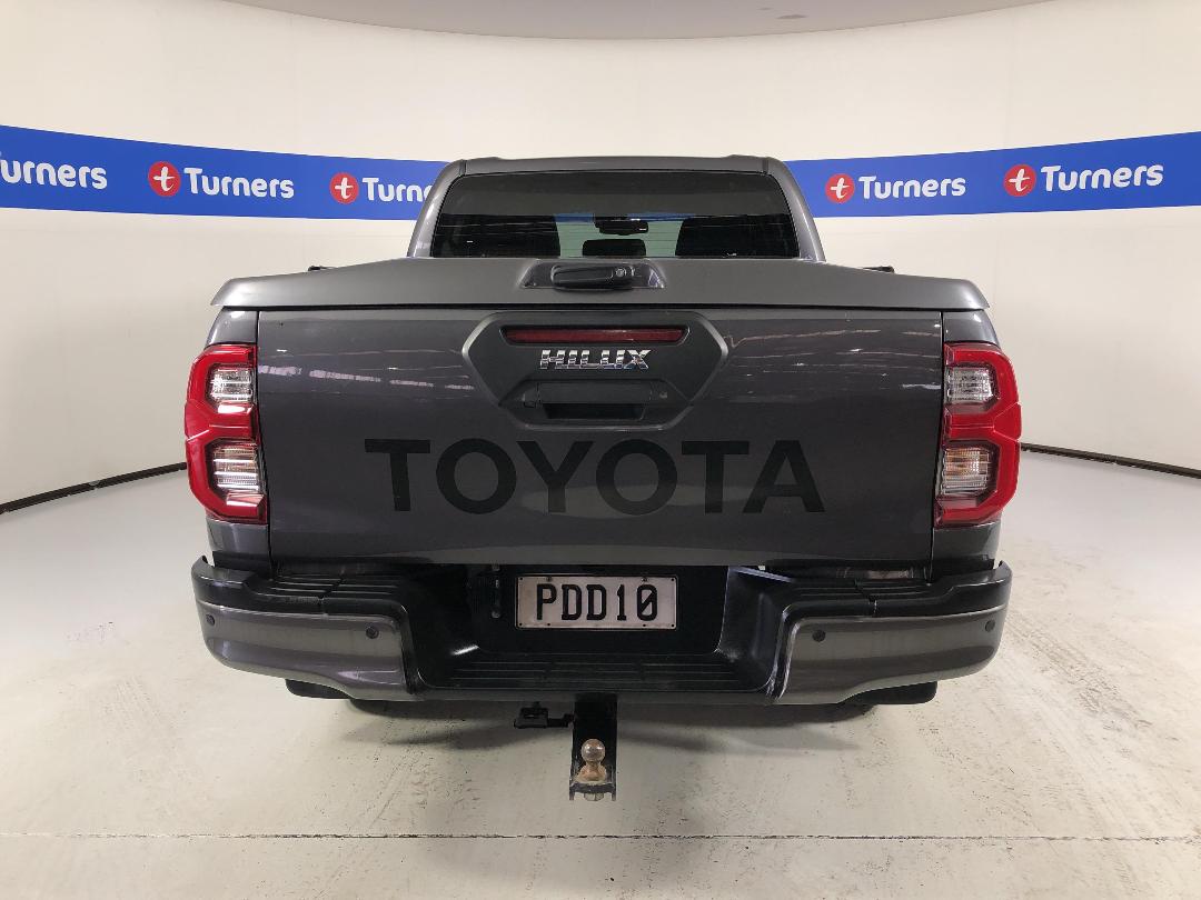 Photo '6' of Toyota Hilux