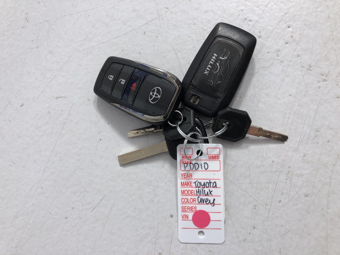 Photo '22' of Toyota Hilux